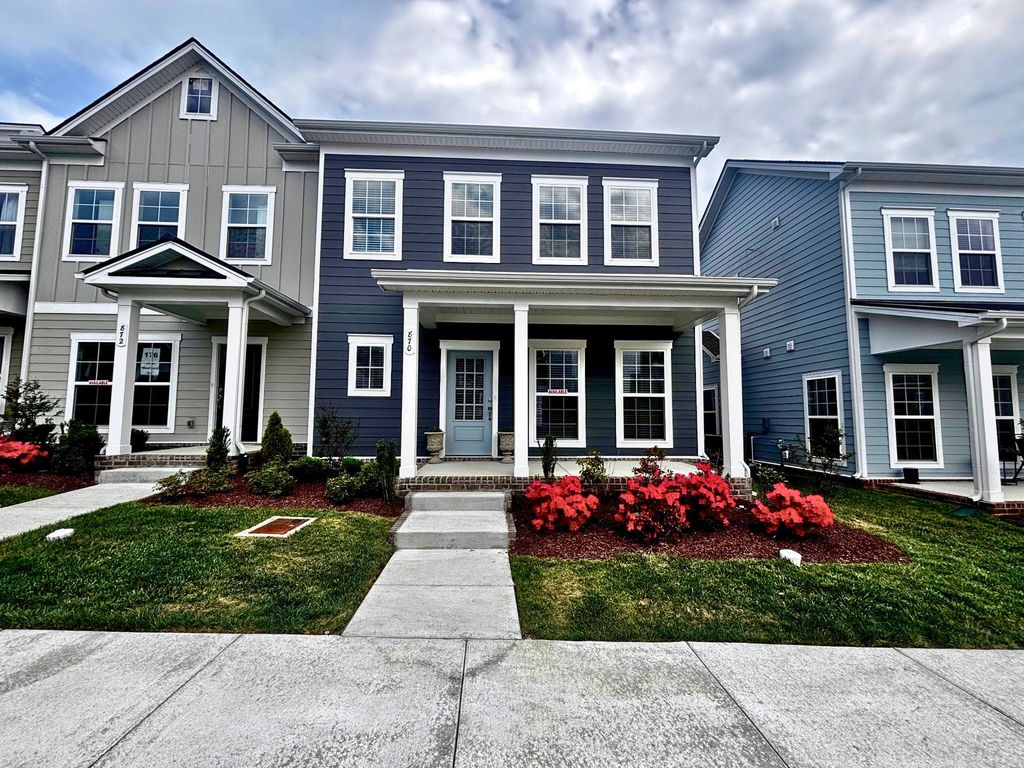 870 Westcott Ln, Antioch, TN 37013