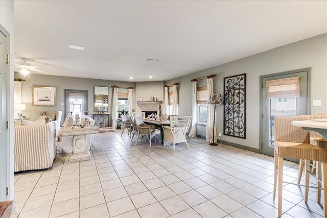 488 Margo Lane, Port Aransas, TX 78373