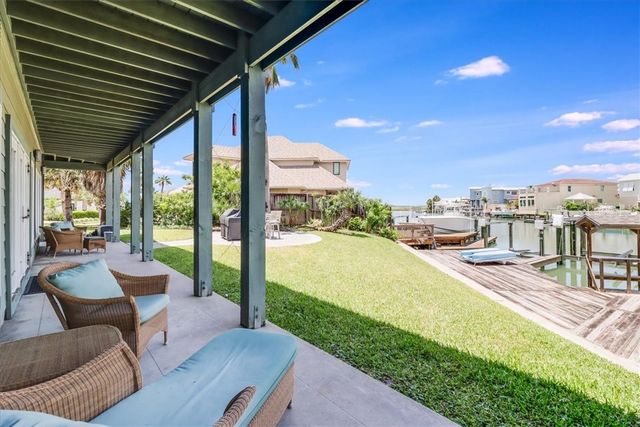 488 Margo Lane, Port Aransas, TX 78373