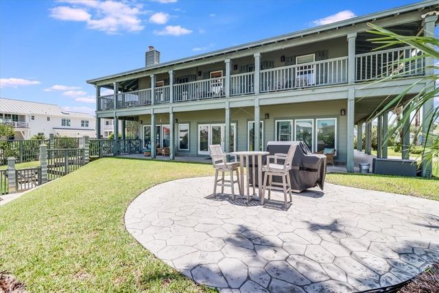 488 Margo Lane, Port Aransas, TX 78373