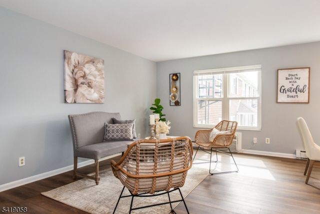 100 Pierson Miller Dr 9, Pompton Lakes Boro, NJ 07442