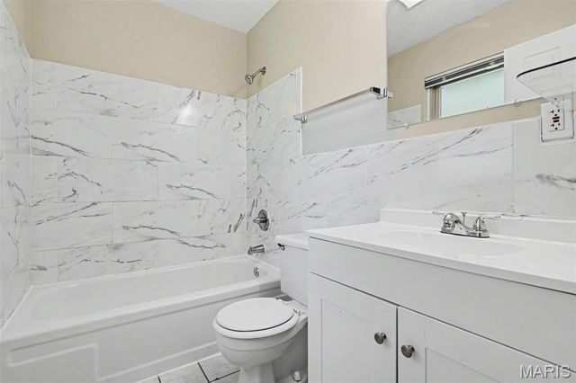2523 Auburnhill Court, Florissant, MO 63031
