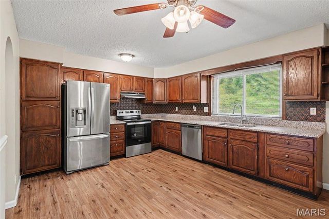 2523 Auburnhill Court, Florissant, MO 63031
