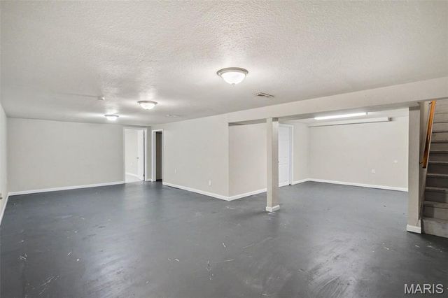 2523 Auburnhill Court, Florissant, MO 63031