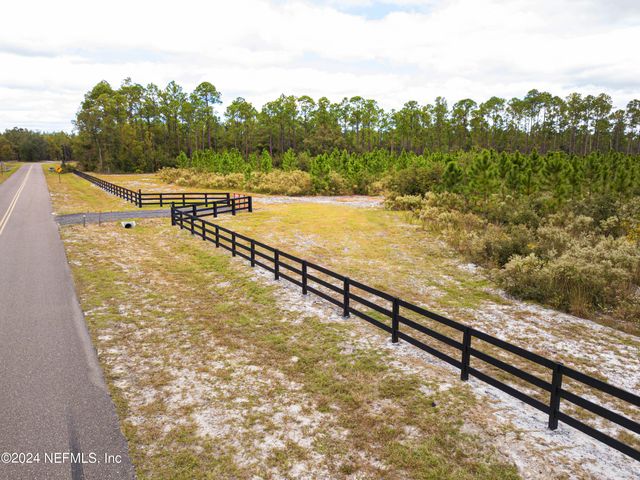 2857 STEEL BRIDGE Road, Macclenny, FL 32063
