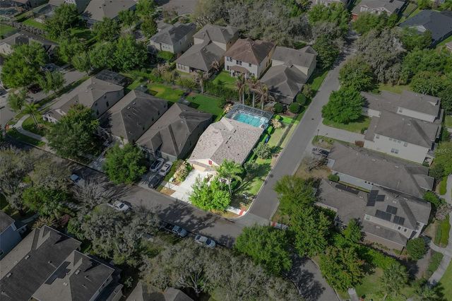 5323 CROSSCOURT VIEW DRIVE, Lithia, FL 33547