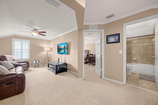 5323 CROSSCOURT VIEW DRIVE, Lithia, FL 33547