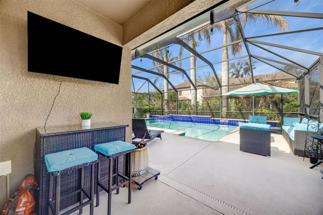 5323 CROSSCOURT VIEW DRIVE, Lithia, FL 33547