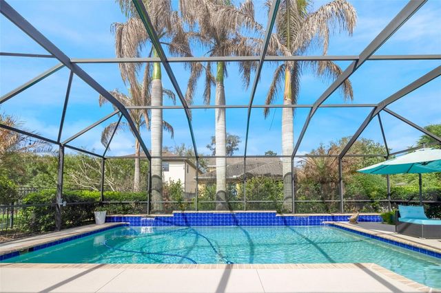 5323 CROSSCOURT VIEW DRIVE, Lithia, FL 33547