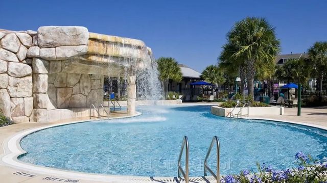 5323 CROSSCOURT VIEW DRIVE, Lithia, FL 33547