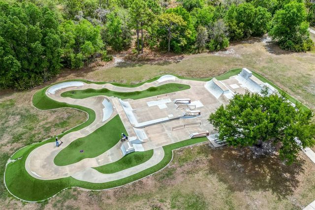 5323 CROSSCOURT VIEW DRIVE, Lithia, FL 33547