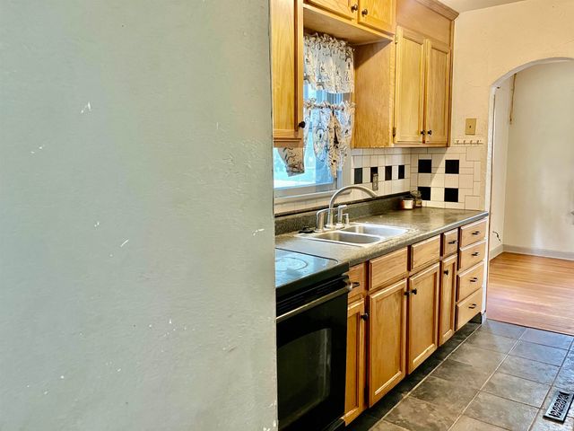 412 N Saint Paul, Wichita, KS 67203