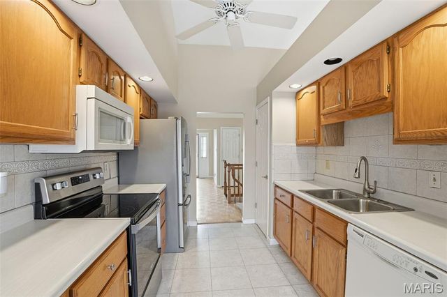 903 Palmer Court 3, Lake St Louis, MO 63367