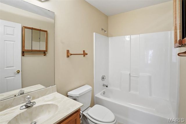 903 Palmer Court 3, Lake St Louis, MO 63367