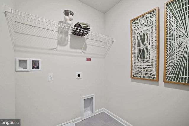 136 WAPPINGER TER, Winchester, VA 22602