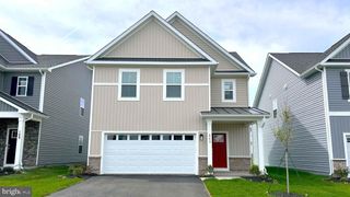 136 WAPPINGER TER, Winchester, VA 22602