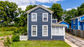 166 ANN Street, Elgin, IL 60120