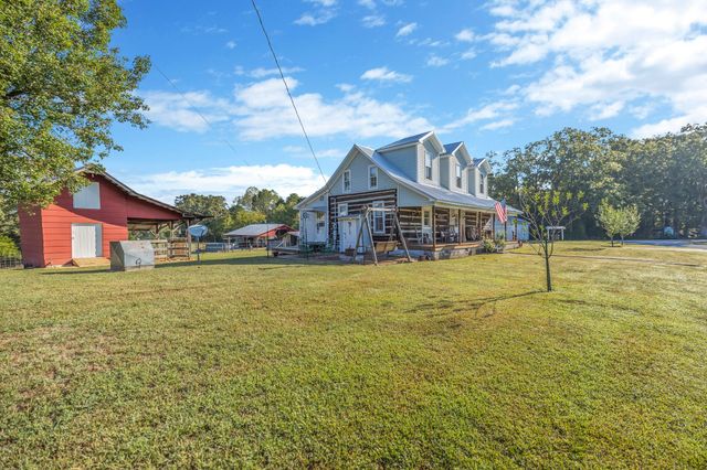 705 Spanish Grove Rd, Buena Vista, TN 38318