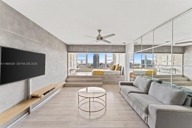 3 Island Ave A, Miami Beach, FL 33139