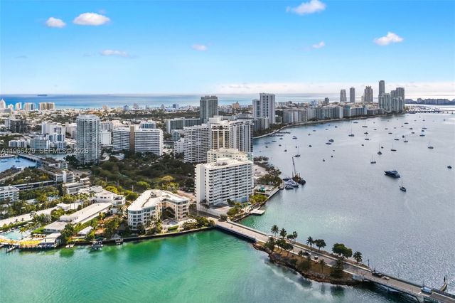 3 Island Ave A, Miami Beach, FL 33139