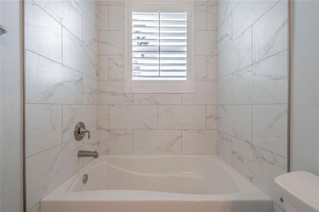 2820 ISLES WAY, New Smyrna Beach, FL 32168