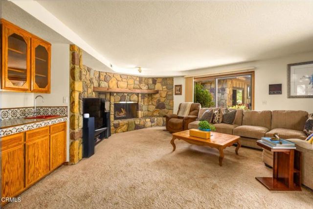 10681 Encino Drive, Oak View, CA 93022