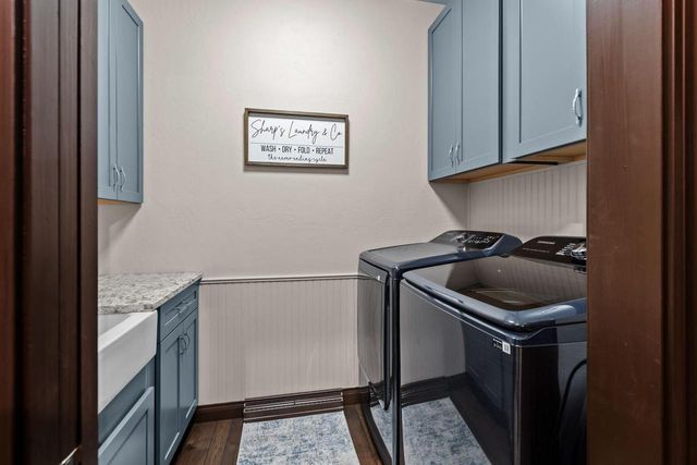 5770 W Natures LANE, Appleton, WI 54914
