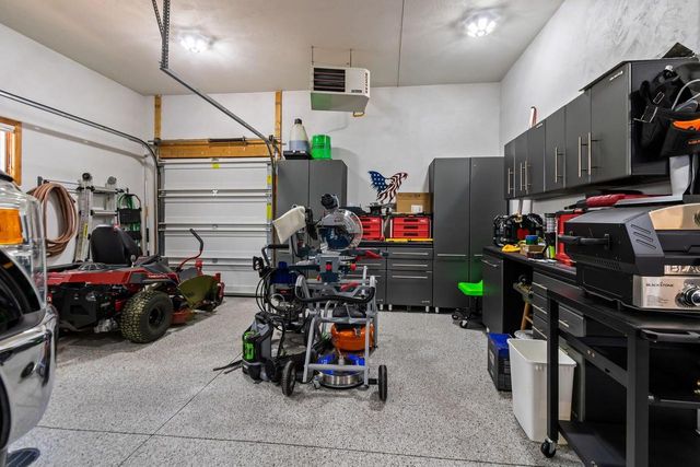 5770 W Natures LANE, Appleton, WI 54914