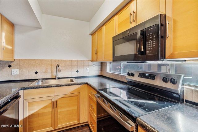 2662 E OAKLEAF Drive, Tempe, AZ 85288