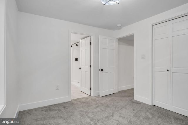 7 CRESCENT DR, New Cumberland, PA 17070