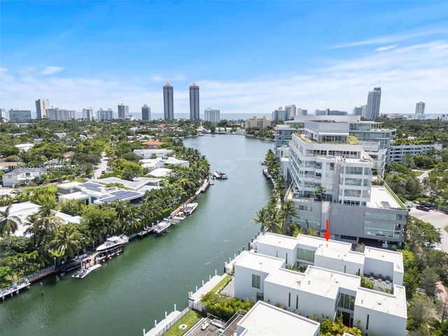 1011 W 48th St 8, Miami Beach, FL 33140