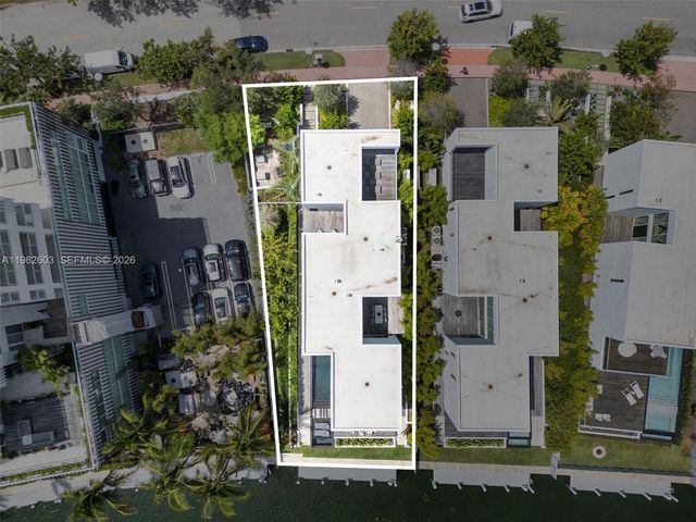 1011 W 48th St 8, Miami Beach, FL 33140