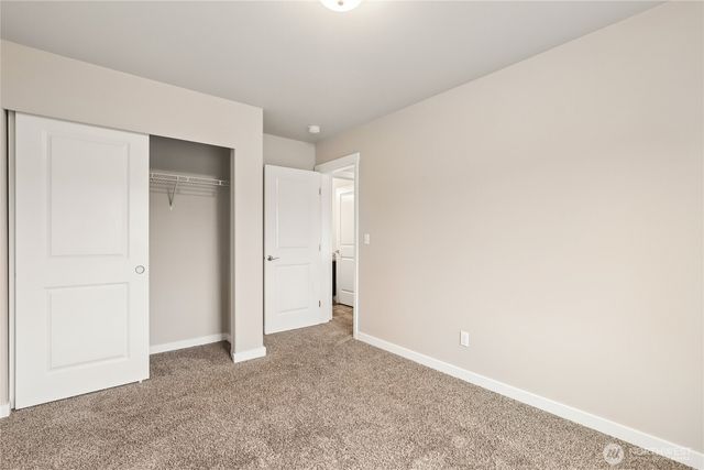 5241 52nd Way SE, Lacey, WA 98503