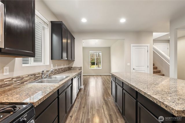 5241 52nd Way SE, Lacey, WA 98503