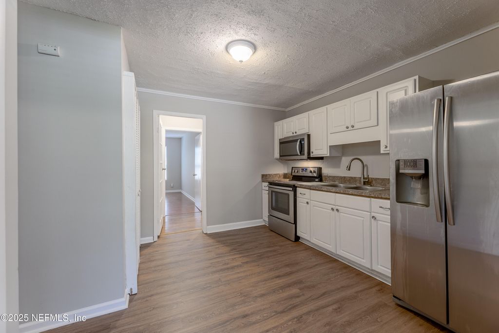 9264 NORFOLK Boulevard, Jacksonville, FL 32208