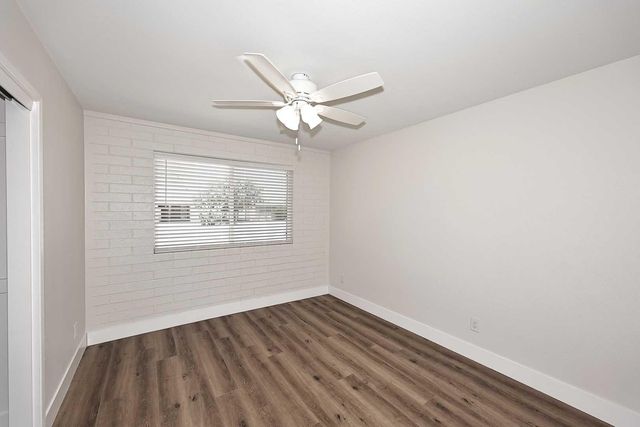 10537 W La Jolla Drive, Sun City, AZ 85351