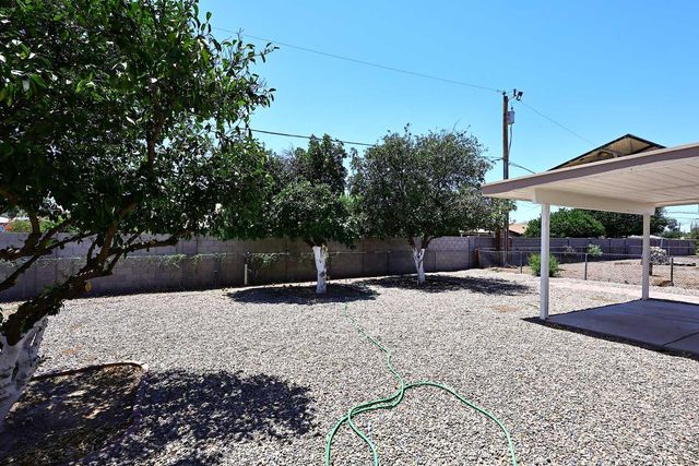 10537 W La Jolla Drive, Sun City, AZ 85351