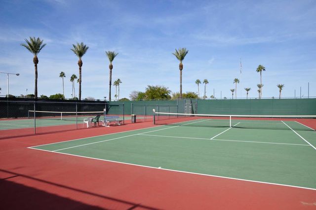 10537 W La Jolla Drive, Sun City, AZ 85351