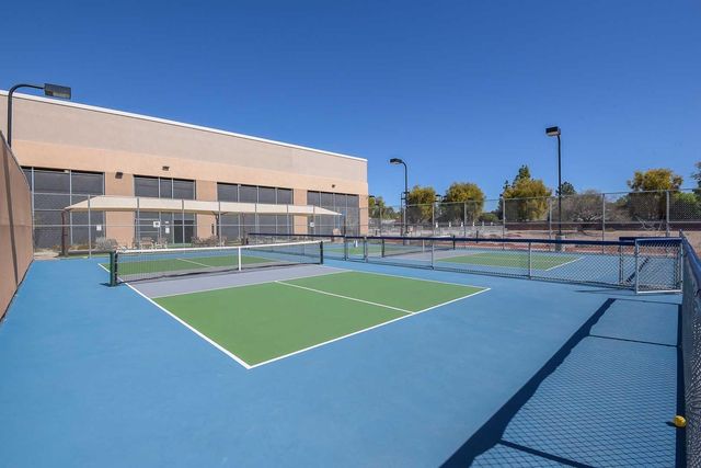 10537 W La Jolla Drive, Sun City, AZ 85351