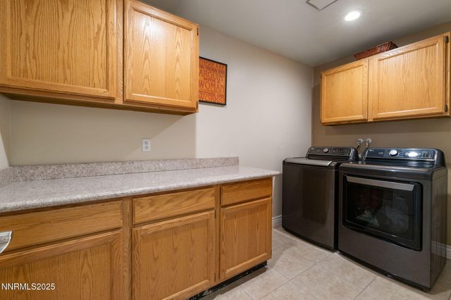 8495 Eaglenest Road, Sparks, NV 89436