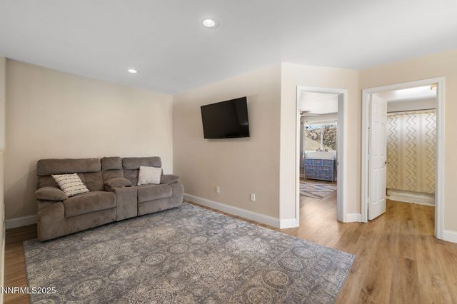 8495 Eaglenest Road, Sparks, NV 89436