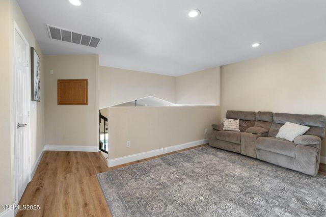 8495 Eaglenest Road, Sparks, NV 89436