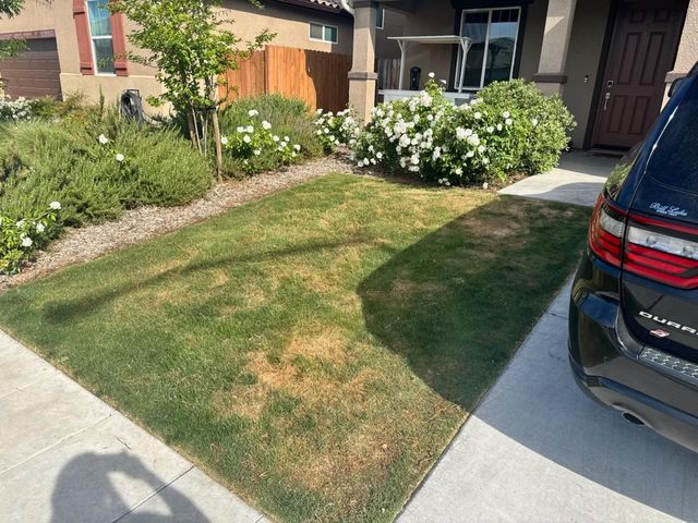 6622 E Berkeley Avenue, Fresno, CA 93727