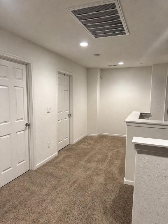Image 14 of property listing at 6622 E Berkeley Avenue, Fresno, CA 93727