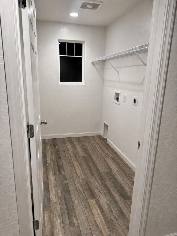 Image 19 of property listing at 6622 E Berkeley Avenue, Fresno, CA 93727