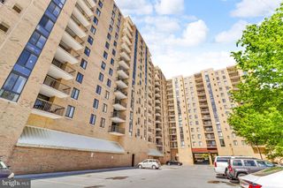 4500 S Four Mile Run Dr Apt 732, Arlington, VA 22204