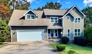 8014 Woodstone Drive, Hixson, TN 37343