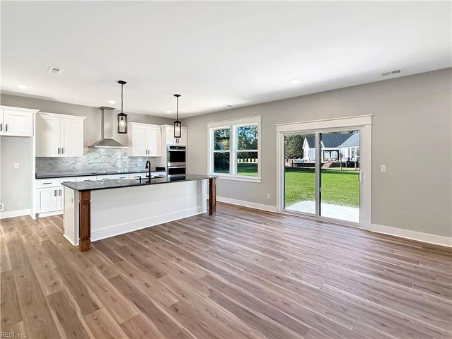 611 Small DR, Elizabeth City, NC 27909