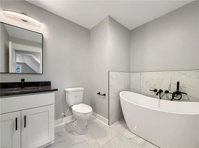 611 Small DR, Elizabeth City, NC 27909