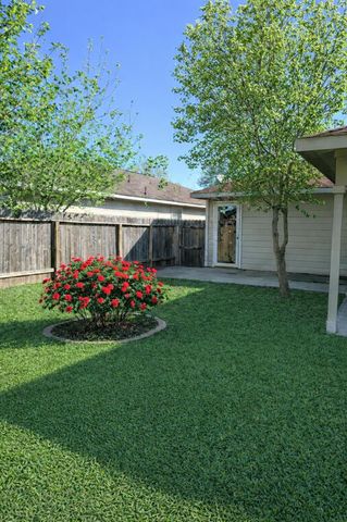 15823 Regal Trace Lane, Houston, TX 77073